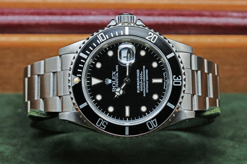 ROLEX SUBMARINER DATE Ref.16610　S